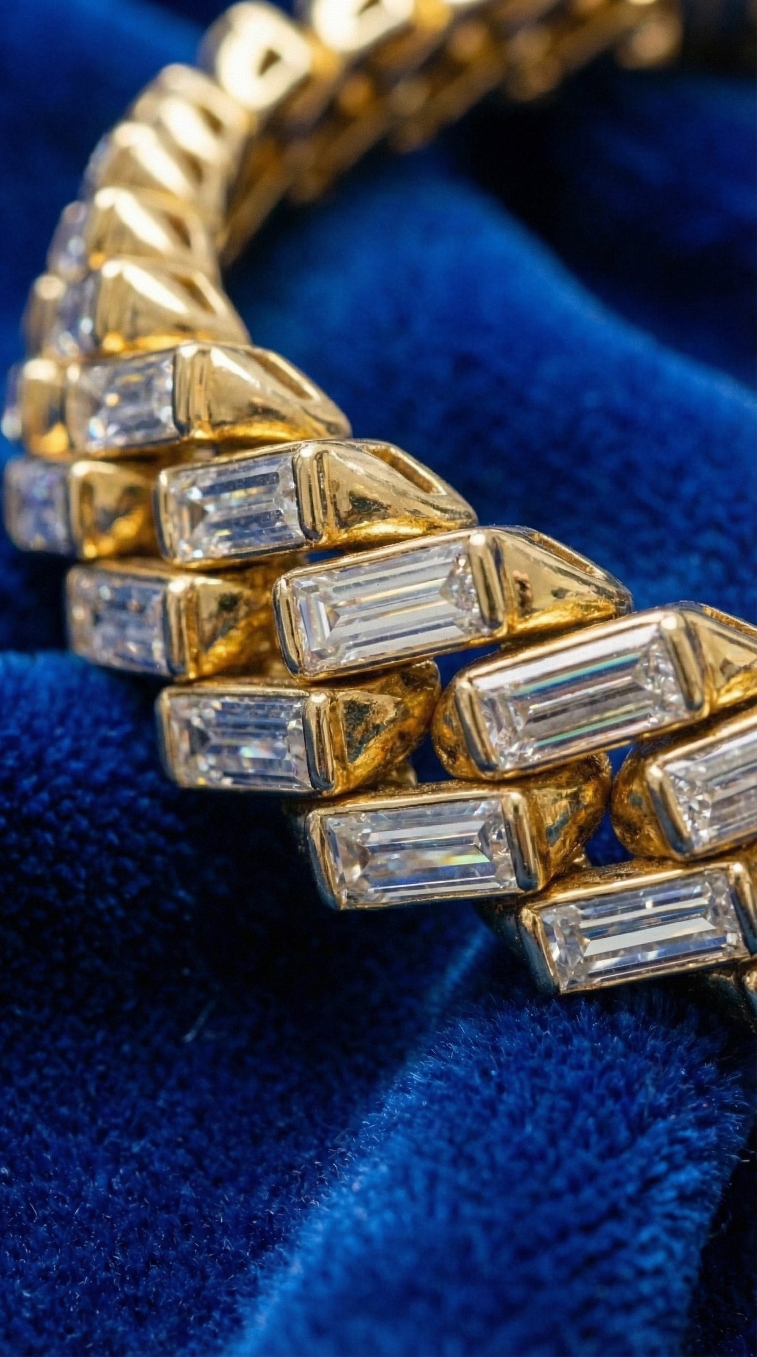 Baguette Necklace - Gold