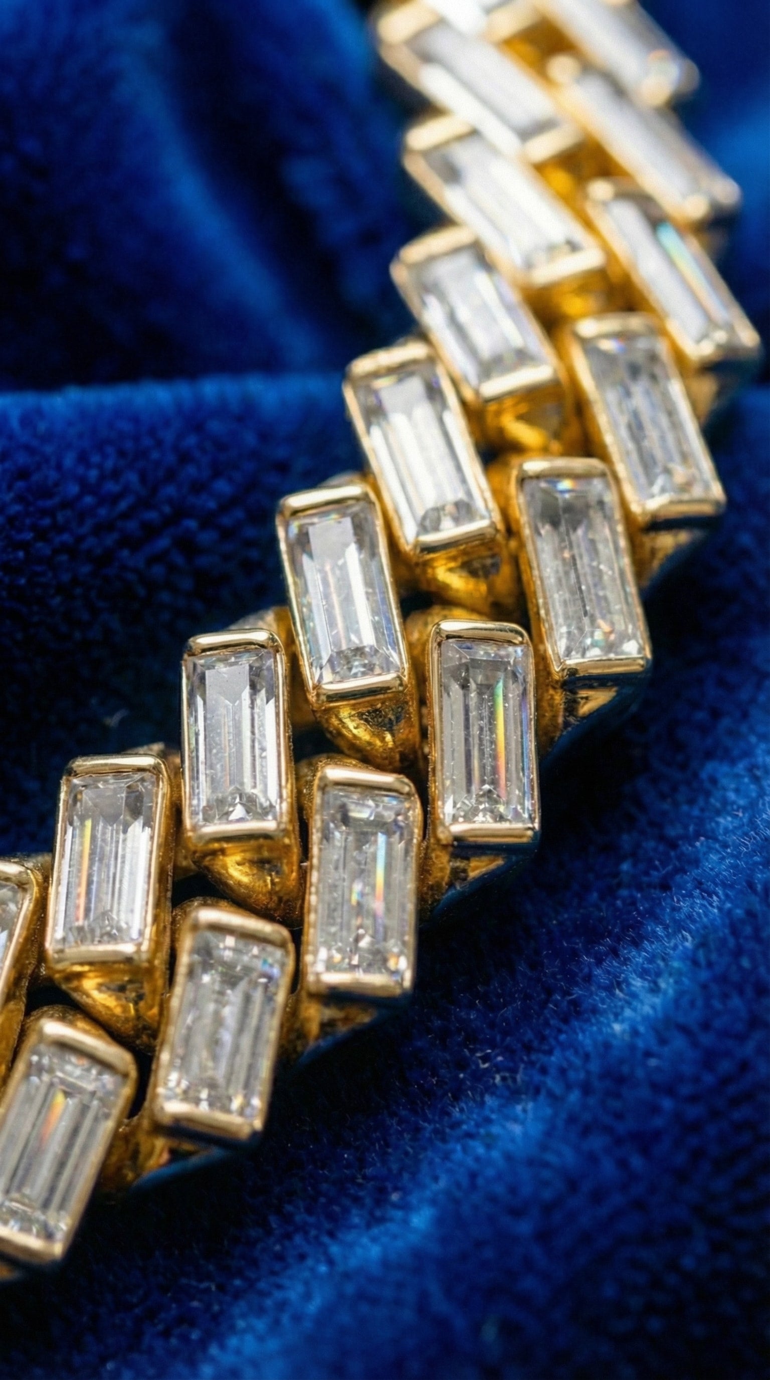 Baguette Necklace - Gold